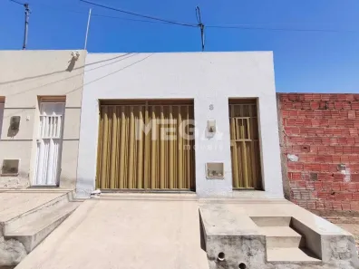 Casa com 3 Quartos para alugar, 131m² no Tiradentes, Juazeiro do Norte
