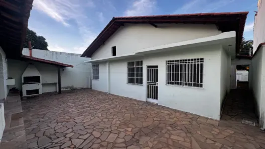 Casa com 3 Quartos para alugar, 196m² no Alípio de Melo, Belo Horizonte