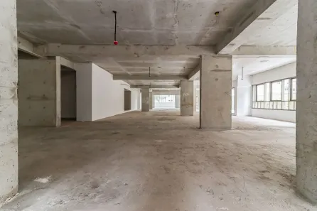 Ponto Comercial para alugar, 1764m² no Cerqueira César, São Paulo