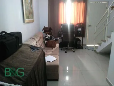 Sobrado com 2 Quartos à venda, 67m² no Santa Maria, Osasco