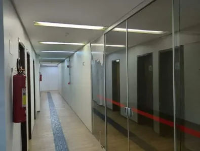 Prédio Comercial para alugar, 1223m² no Asa Norte, Brasília