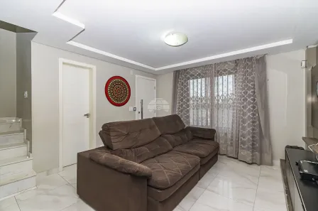 Sobrado com 4 Quartos à venda, 197m² no Boqueirão, Curitiba