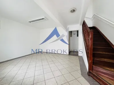 Imóvel Comercial com 3 Quartos para venda ou aluguel, 160m² no Chácara Urbana, Jundiaí