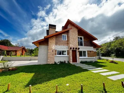 Casa com 2 Quartos à venda, 155m² no Área Rural de Gramado, Gramado