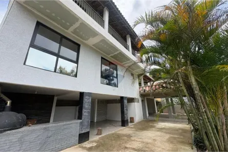 Casa com 3 Quartos à venda, 264m² no Parque do Imbui, Teresópolis