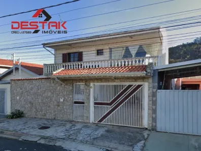 Casa com 3 Quartos à venda, 300m² no Vila Anchieta, Jundiaí