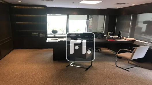 Sala Comercial para venda ou aluguel, 185m² no Itaim Bibi, São Paulo