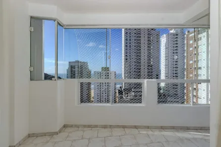 Apartamento com 3 Quartos à venda, 110m² no Pioneiros, Balneário Camboriú