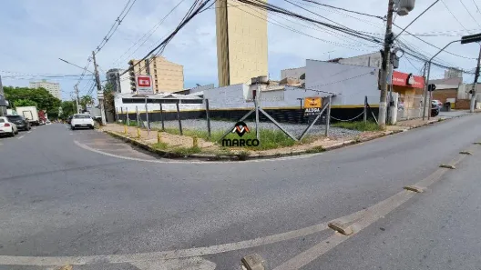 à venda, 310m² no Popular, Cuiabá