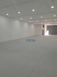 Galpão/Depósito/Armazém para alugar, 400m² no Vila Romana, São Paulo