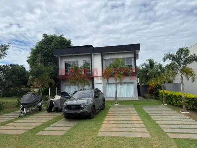 Casa de Condomínio com 4 Quartos à venda, 200m² no Terras de Santa Cristina XIII Setor Marina, Paranapanema