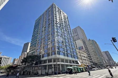 Sala Comercial à venda, 61m² no Centro, Curitiba
