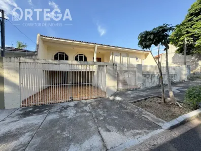 Casa com 5 Quartos à venda, 328m² no Zona 05, Maringá