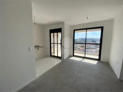 Apartamento com 2 Quartos à venda, 67m² no Vila Anastácio, São Paulo