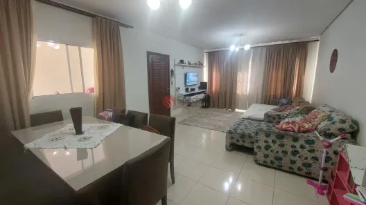 Casa com 3 Quartos à venda, 184m² no Vila Santa Isabel, São Paulo