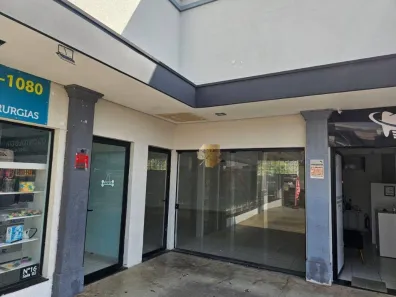 Sala Comercial para alugar, 119m² no Capela, Vinhedo