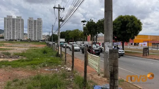 Prédio Comercial à venda, 3620m² no Goiá, Goiânia
