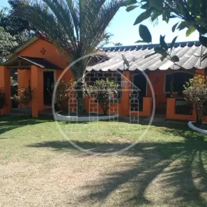 Fazenda/Sítio com 3 Quartos para alugar, 170m² no , Embu-Guaçu