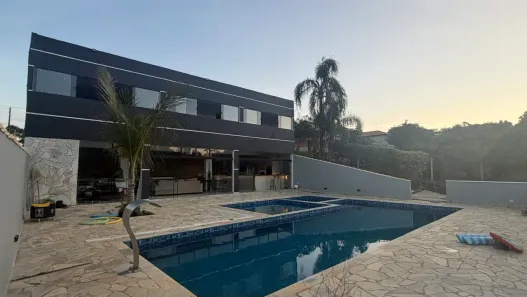 Fazenda/Sítio com 3 Quartos à venda, 600m² no Carafá, Votorantim