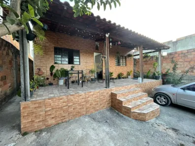 Casa com 2 Quartos à venda, 81m² no Girassol, Ribeirão das Neves