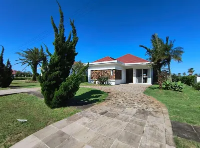 Casa de Condomínio com 5 Quartos à venda, 260m² no , Xangri-Lá