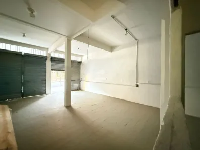 Ponto Comercial à venda, 120m² no Santa Luzia, Juiz de Fora