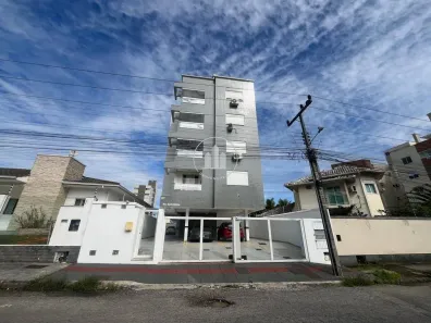 Apartamento com 2 Quartos para alugar, 50m² no Pagani, Palhoça