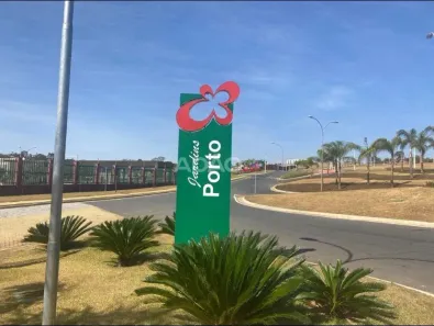 Lote/Terreno à venda, 318m² no Jardins Porto, Senador Canedo