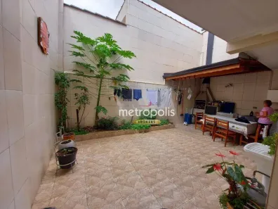 Sobrado com 4 Quartos à venda, 237m² no Vila Guiomar, Santo André