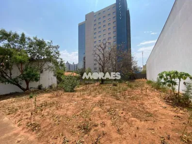 Lote/Terreno à venda, 330m² no Vila Aviação, Bauru