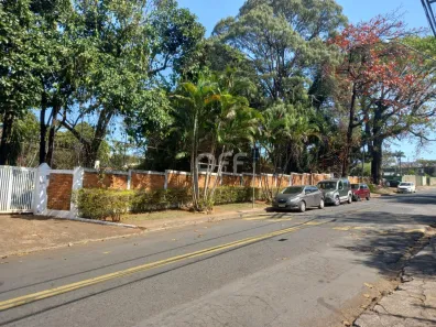 Fazenda/Sítio com 3 Quartos à venda, 550m² no Jardim São Gonçalo, Campinas