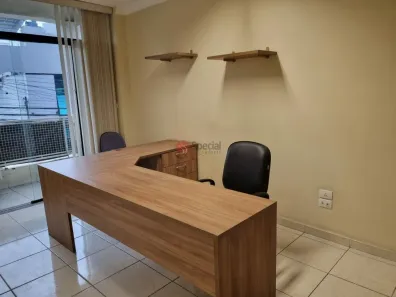 Sala Comercial com 3 Quartos à venda, 90m² no Vila Gomes Cardim, São Paulo