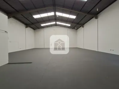 Galpão/Depósito/Armazém para alugar, 350m² no Tibery, Uberlândia