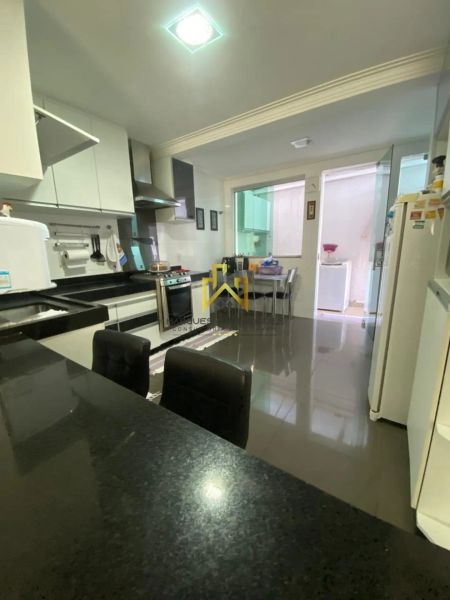 Apartamento com 3 quartos — Santa Amélia, Belo Horizonte