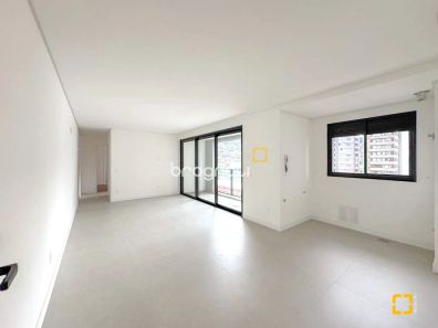 Apartamento com 2 Quartos à venda, 80m² no Centro, Florianópolis