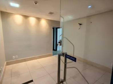 Sala Comercial com 11 Quartos para alugar, 250m² no Horto Florestal, Salvador