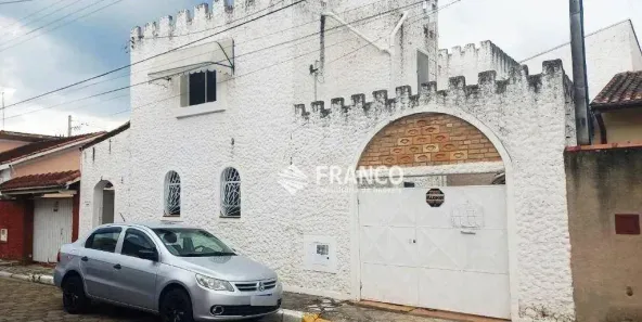 Sobrado com 3 Quartos à venda, 205m² no Solar da Mantiqueira, Tremembé