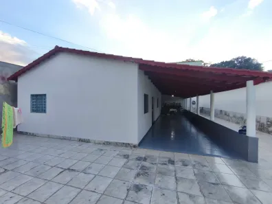 Casa com 4 Quartos à venda, 75m² no Jardim Leblon, Goiânia