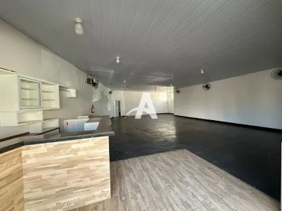 Galpão/Depósito/Armazém para alugar, 236m² no Saraiva, Uberlândia