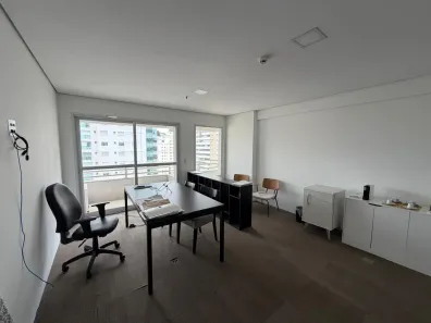 Sala Comercial para alugar, 32m² no Vila Gertrudes, São Paulo