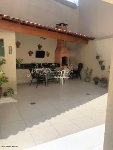 Casa com 3 Quartos à venda, 155m² no Vila Carrão, São Paulo