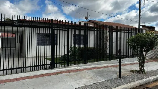Casa com 3 Quartos à venda, 172m² no Vila Goes, Londrina