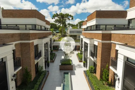 Casa com 3 Quartos à venda, 267m² no Ahú, Curitiba