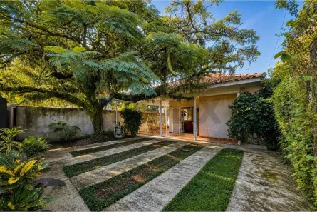 Casa com 2 Quartos à venda, 155m² no Centro, Peruíbe