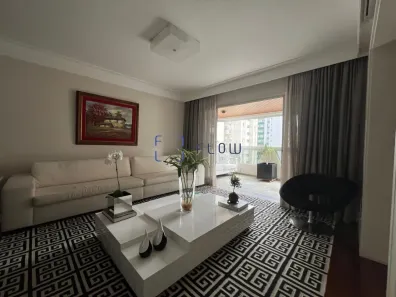 Apartamento com 3 Quartos à venda, 203m² no Moema, São Paulo