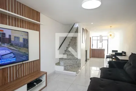 Casa com 3 Quartos à venda, 140m² no Vila Charlote, São Paulo