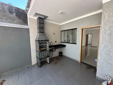 Casa com 3 Quartos à venda, 75m² no Loteamento Madrid, Maringá