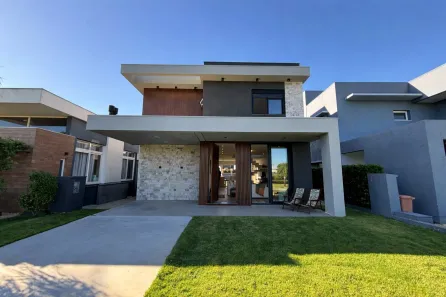 Casa de Condomínio com 4 Quartos à venda, 200m² no , Xangri-Lá
