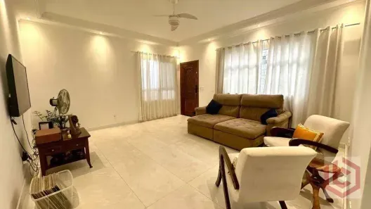 Casa com 3 Quartos à venda, 204m² no Embaré, Santos