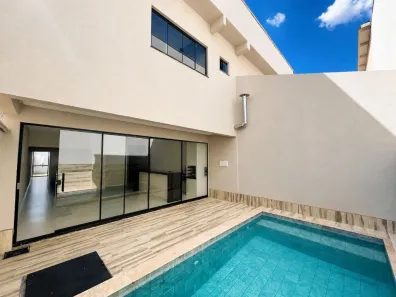 Sobrado com 3 Quartos à venda, 180m² no Moinho dos Ventos, Goiânia